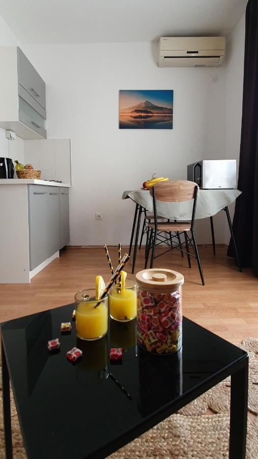 Apartmani Masline Jasenice  Exterior photo