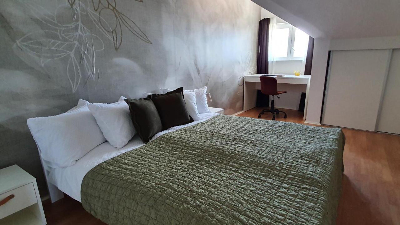 Apartmani Masline Jasenice  Exterior photo